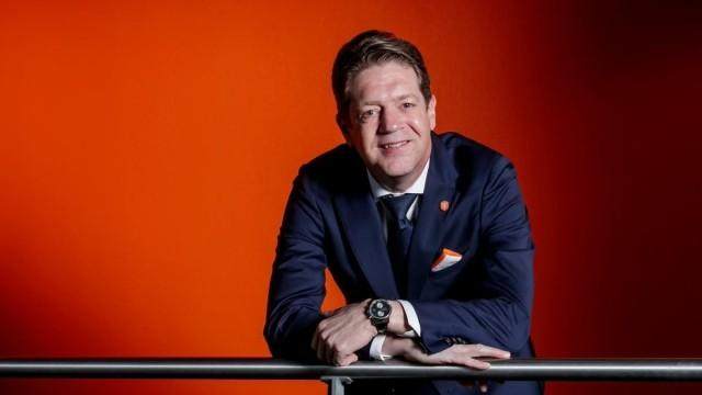 1696030987967039877.jpg helan.jpg